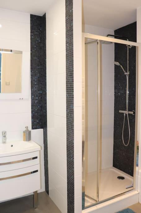Dinard : Loft De 175 M² - A 150 M De La Plage מראה חיצוני תמונה